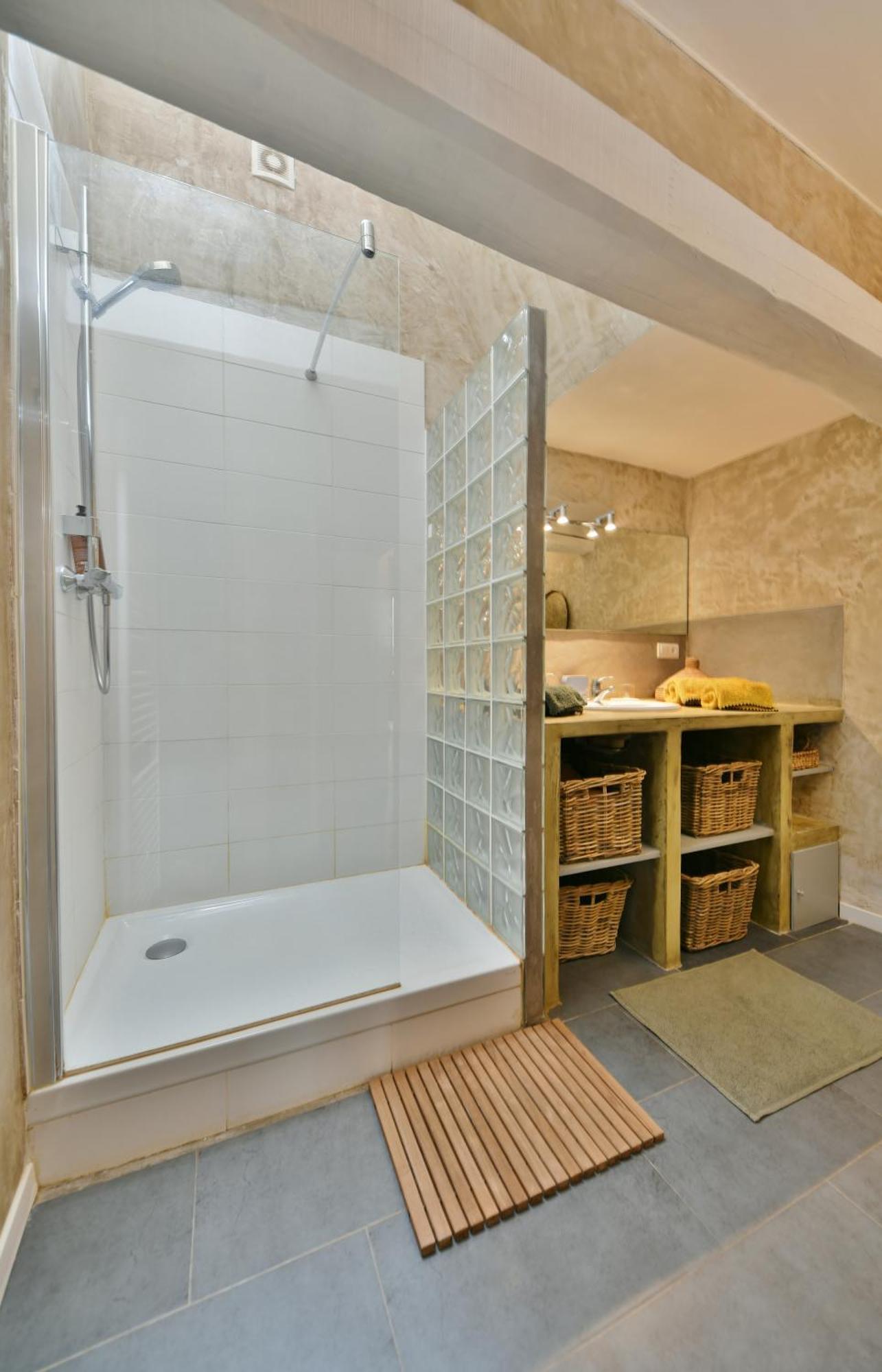 "La Suite" 3 Etoiles Uzès Exteriör bild